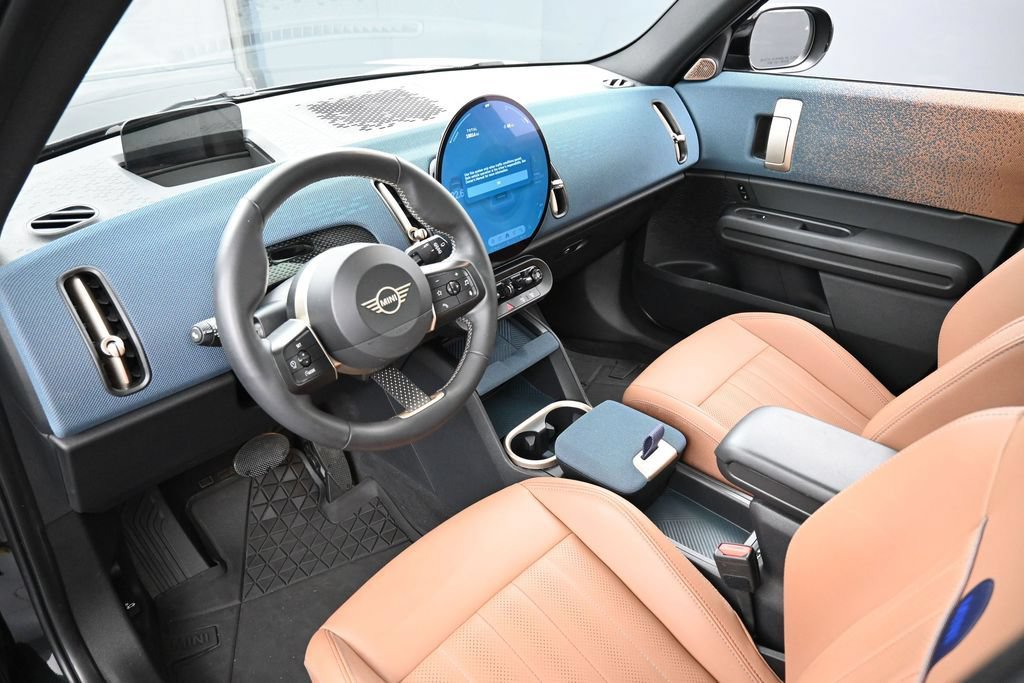 Used 2025 MINI Cooper Countryman S w/ Comfort Package Max AWD/4WD image 4