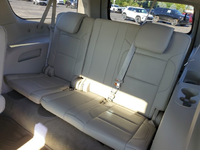 Used 2015 GMC Yukon XL Denali w/ Touring Package AWD/4WD image 36