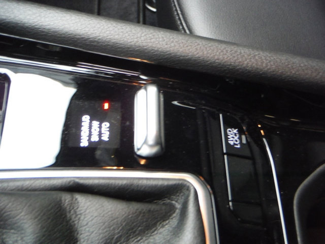 New 2026 Jeep Compass Latitude AWD/4WD image 20