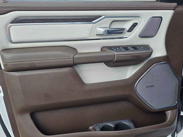 New 2026 RAM 1500 Laramie AWD/4WD image 37