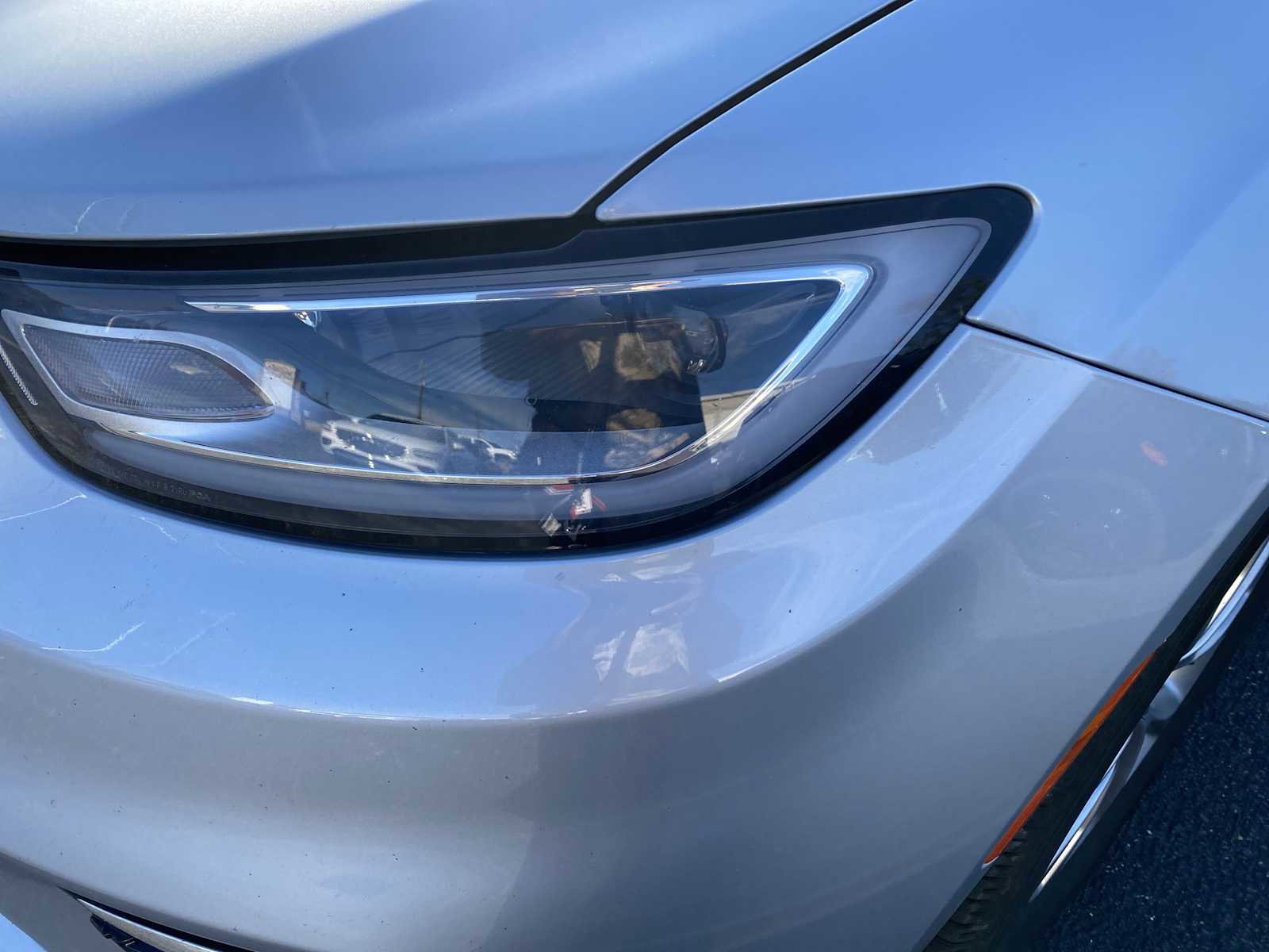 Used 2023 Chrysler Pacifica Touring-L image 10