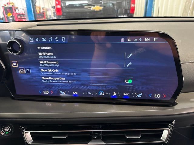 New 2027 Chevrolet Traverse LT w/ Driver Confidence Package AWD/4WD image 27