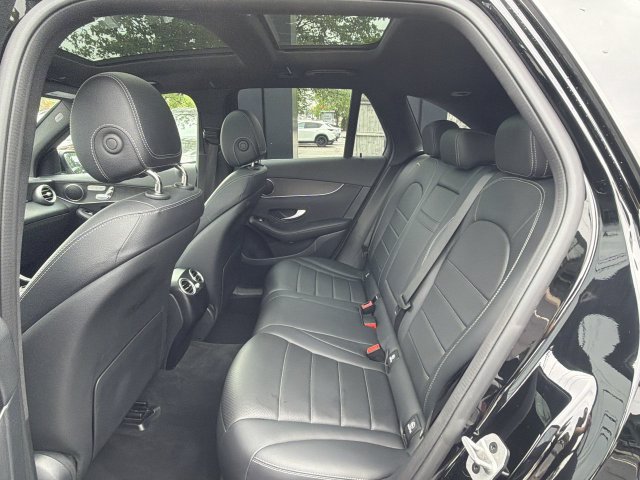 Used 2022 Mercedes-Benz GLC 300 4MATIC image 22