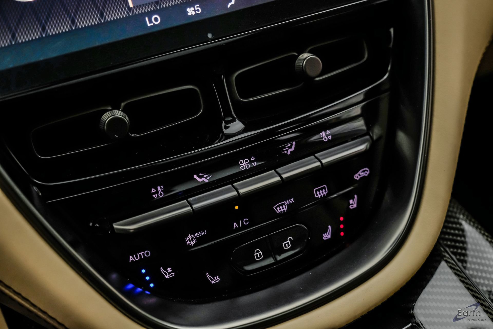 Used 2023 Aston Martin DBX 707 image 63