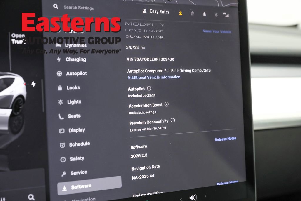 Used 2023 Tesla Model Y Long Range image 18