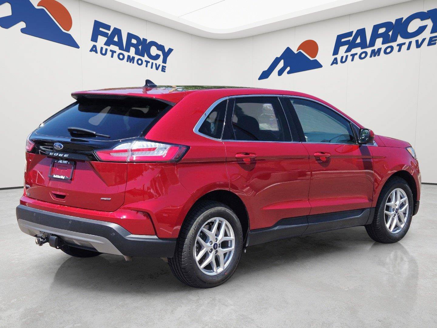 Used 2022 Ford Edge SEL w/ Convenience Package AWD/4WD image 4