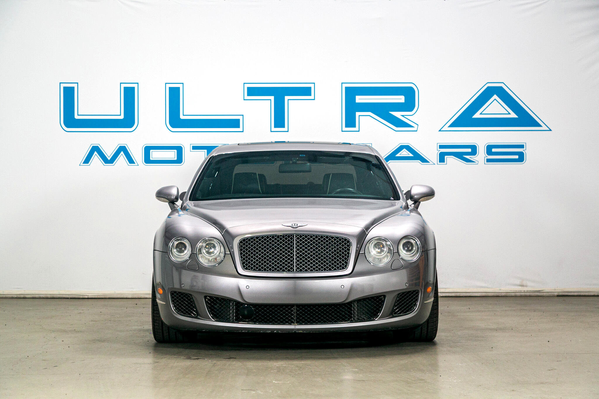 Used 2009 Bentley Flying Spur Flying Spur Speed w/ Convenience Specification Pkg image 7