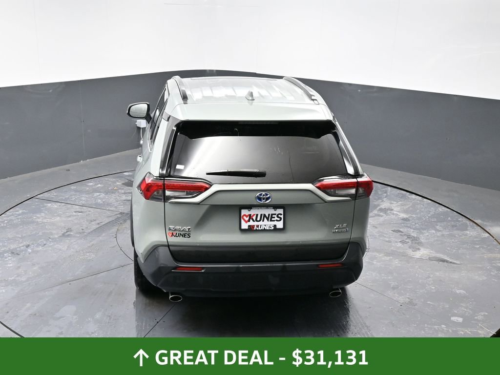 Used 2023 Toyota RAV4 XLE Premium image 50