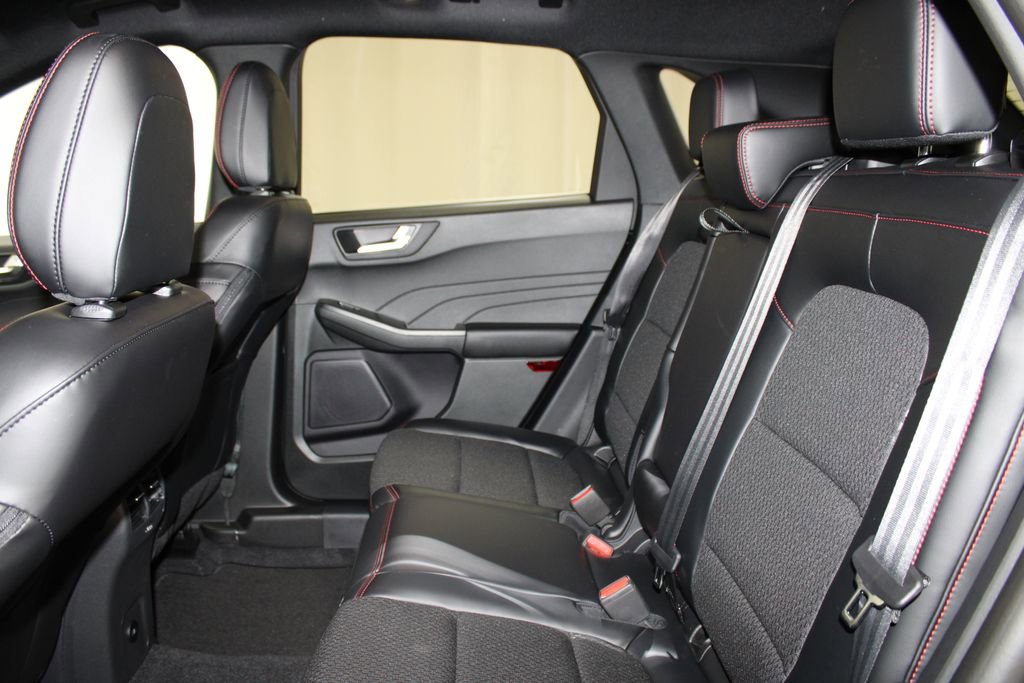 New 2026 Ford Escape ST-Line w/ Cold Weather Package image 20