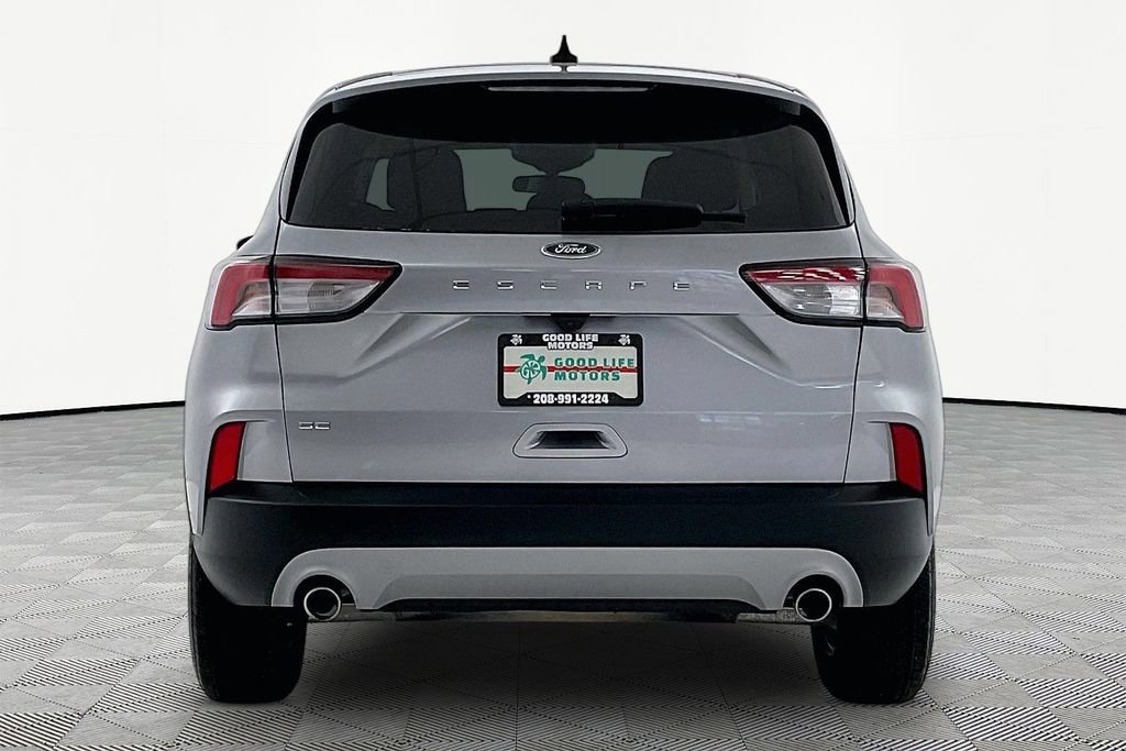Used 2022 Ford Escape SE image 5