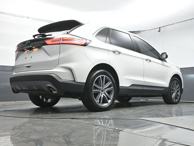 Used 2021 Ford Edge Titanium image 38