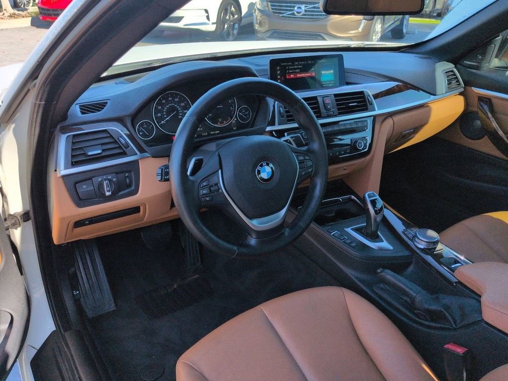 Used 2018 BMW 440i Convertible image 17