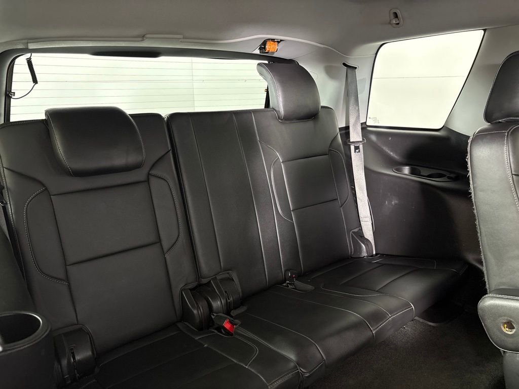 Used 2018 Chevrolet Tahoe LT w/ Luxury Package RWD image 27