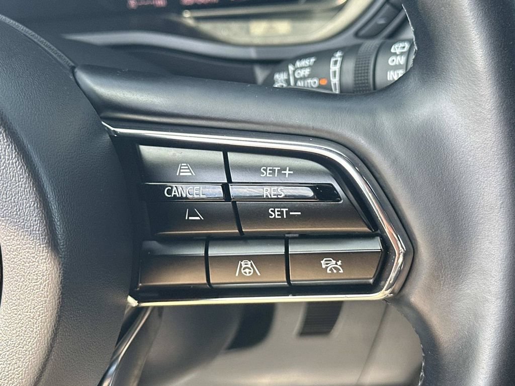 Certified 2025 MAZDA CX-70 Plug-In Hybrid w/ Premium Plus AWD/4WD image 21