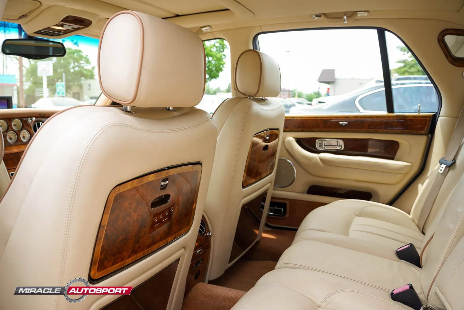 Used 2005 Bentley Arnage RL RWD image 27