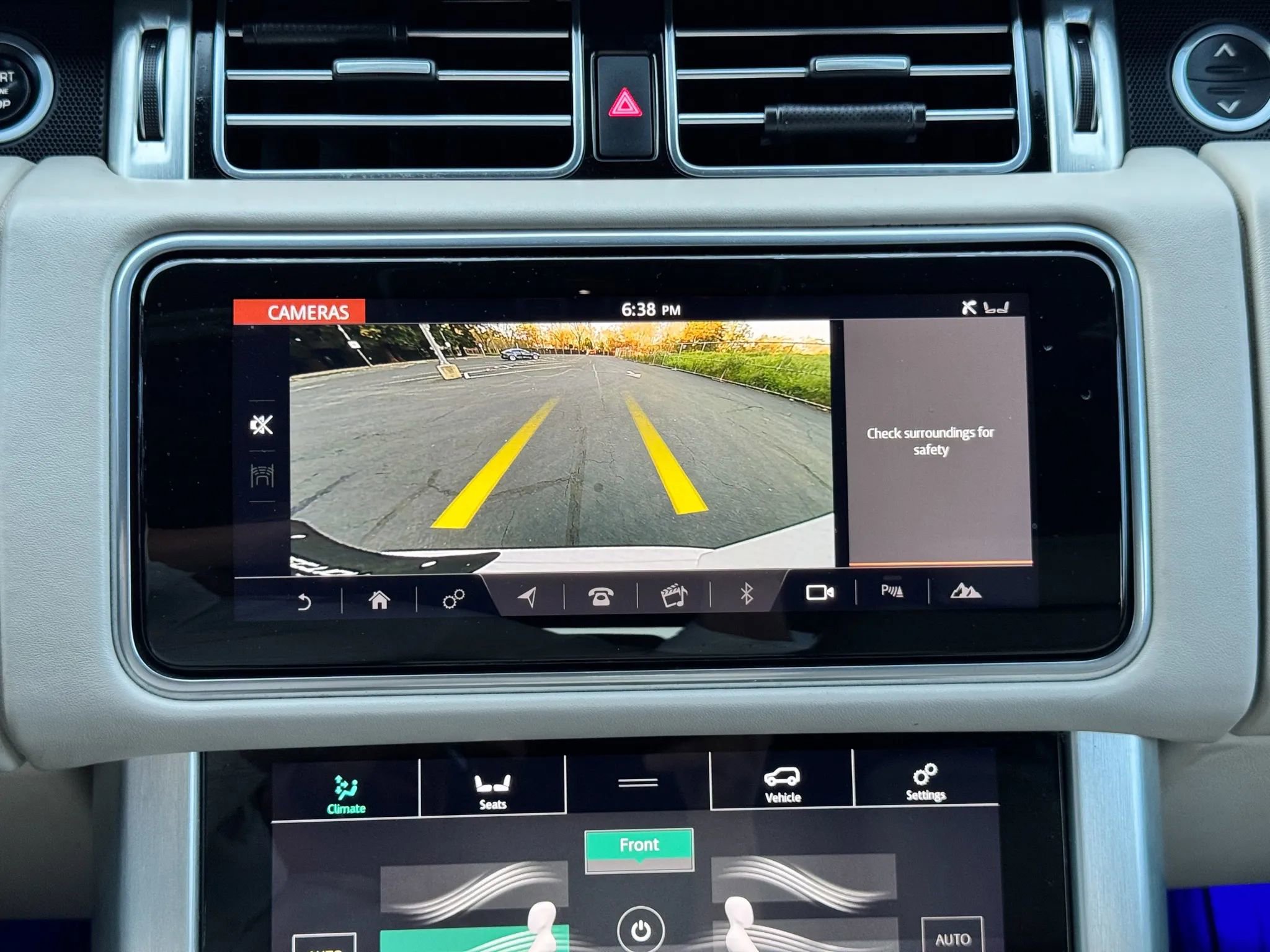 Used 2019 Land Rover Range Rover Supercharged image 36