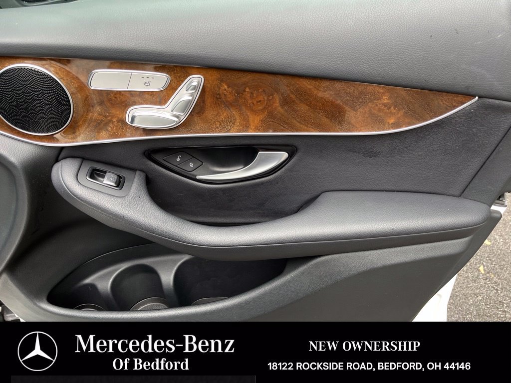 Used 2017 Mercedes-Benz GLC 300 4MATIC image 21