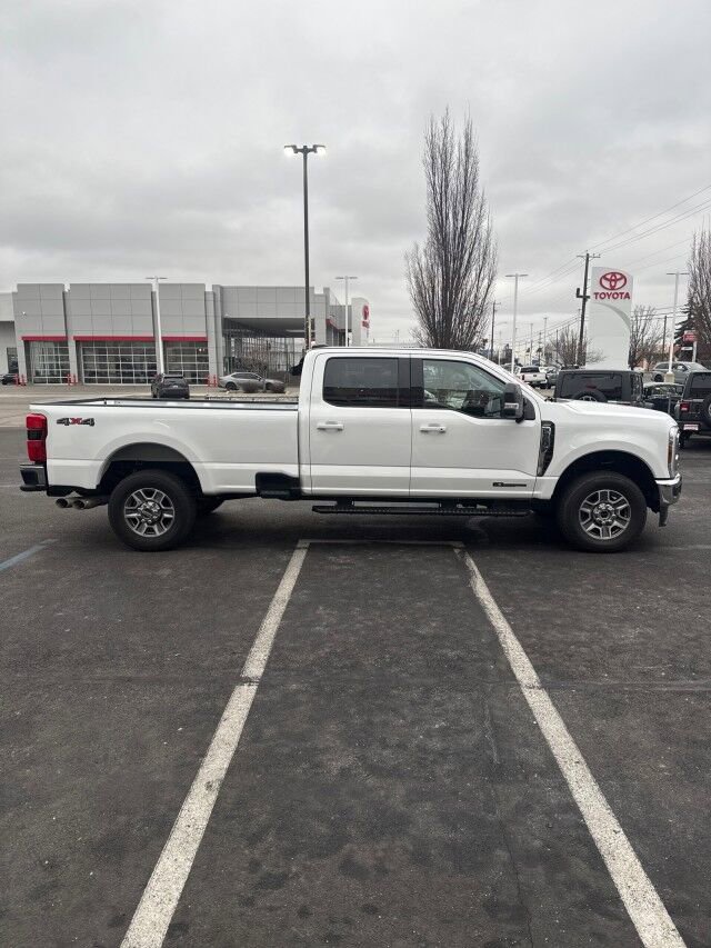 Used 2025 Ford F350 Lariat w/ Camper Package AWD/4WD image 5