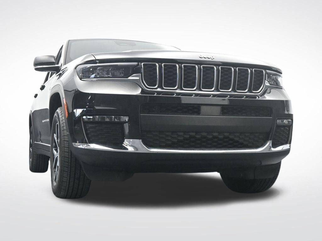 Used 2024 Jeep Grand Cherokee L Limited image 59