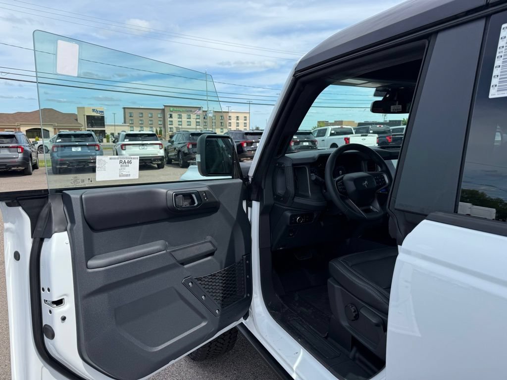 New 2025 Ford Bronco Badlands AWD/4WD image 13