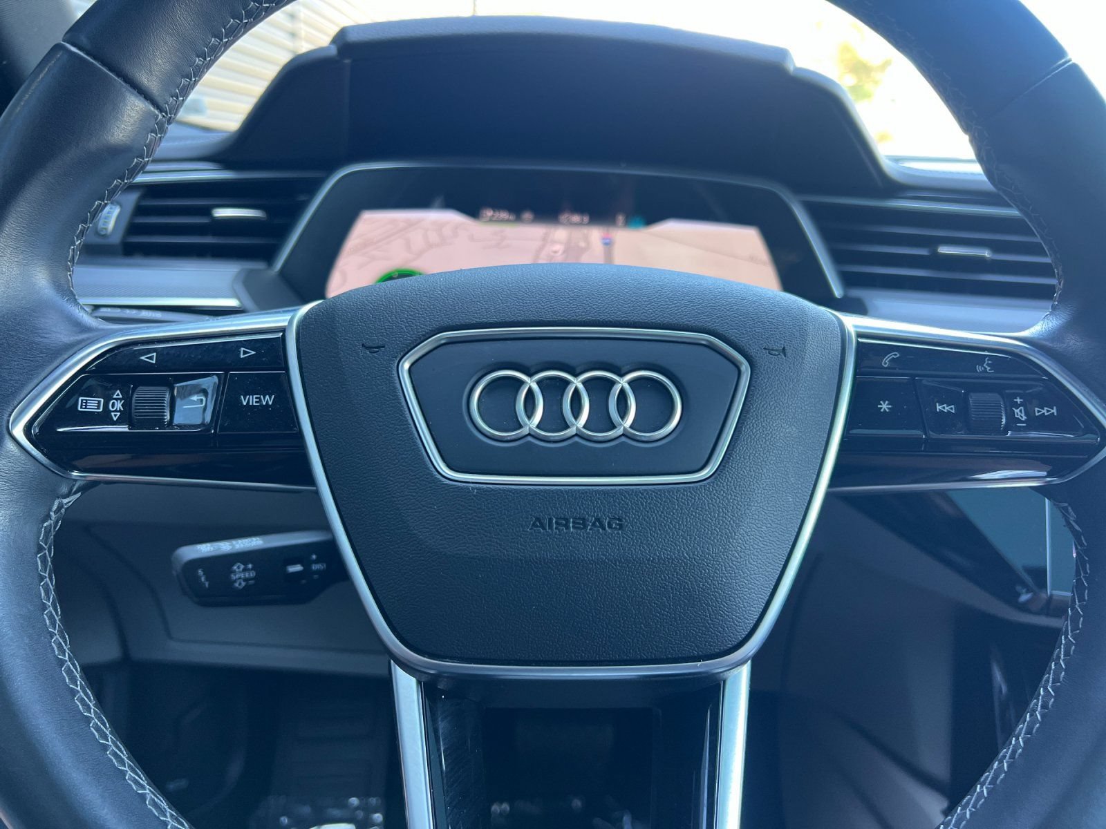 Used 2024 Audi Q8 e-tron Prestige AWD/4WD image 24