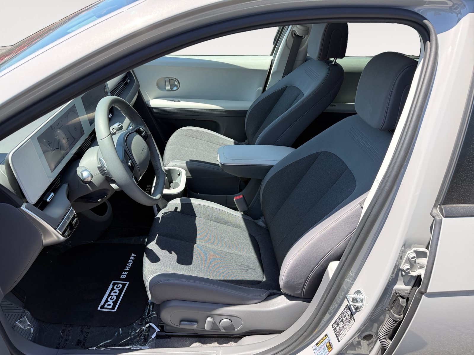 Certified 2024 Hyundai Ioniq 5 SE RWD image 10