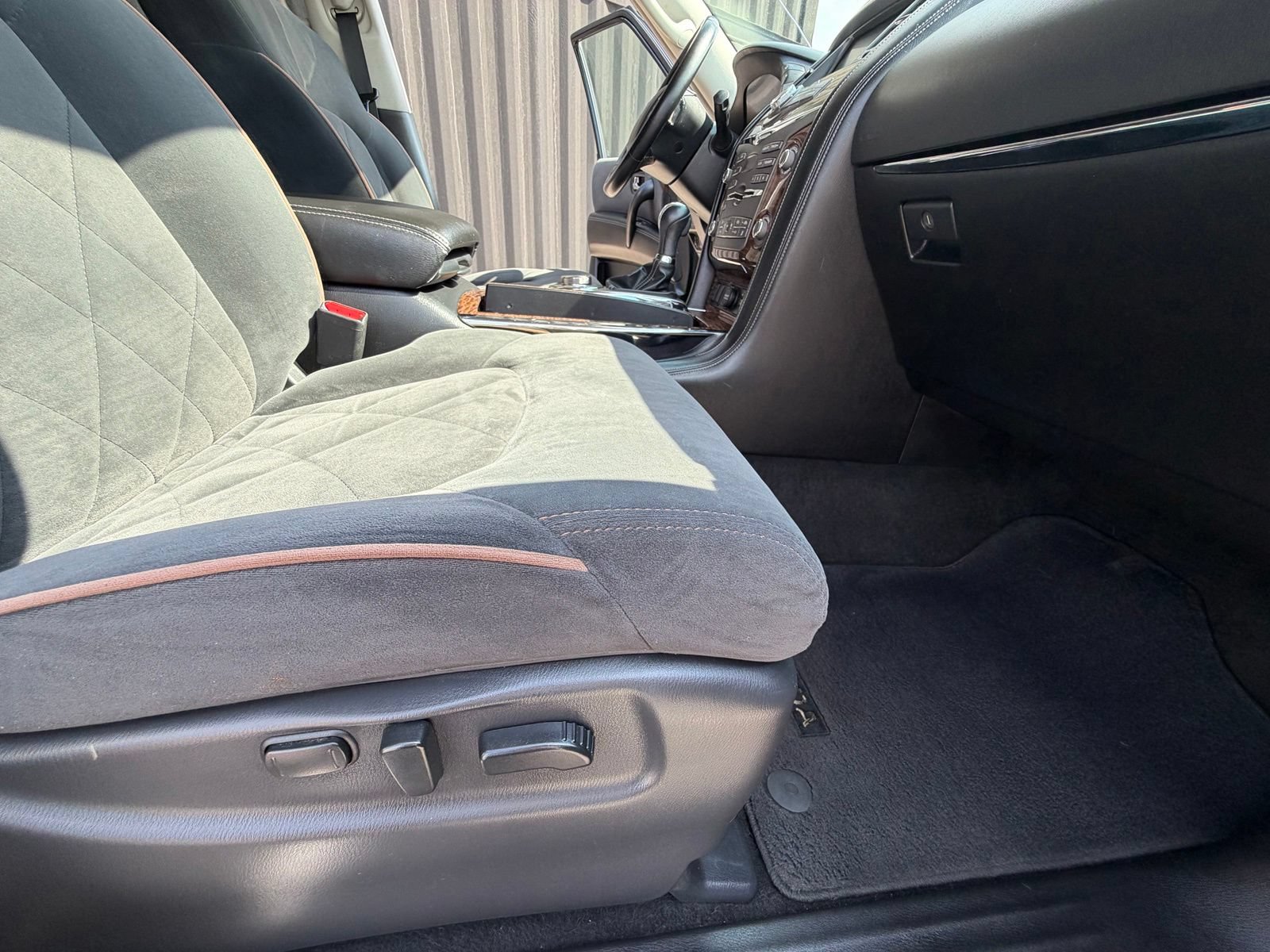 Used 2019 Nissan Armada SV w/ Driver Package AWD/4WD image 33