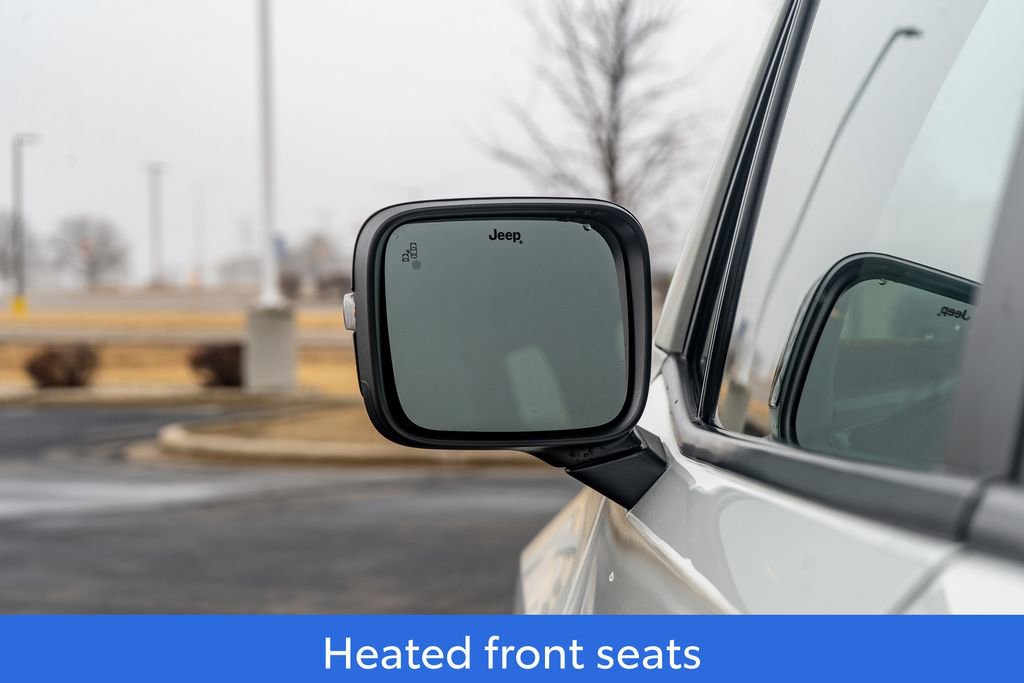 Used 2023 Jeep Renegade Limited image 16