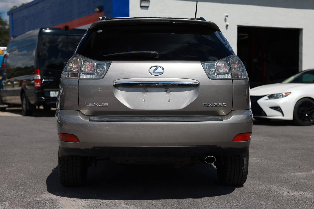 Used 2005 Lexus RX 330 w/ Premium Plus Pkg FWD image 7