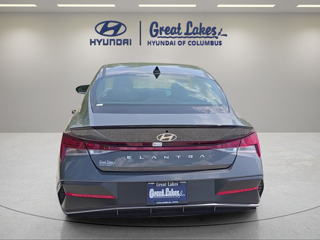 New 2026 Hyundai Elantra SEL Sport Premium FWD image 4