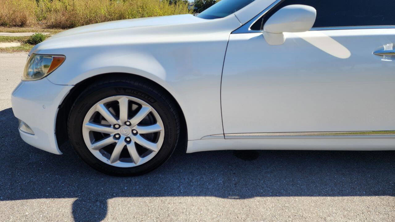 Used 2009 Lexus LS 460 L image 18