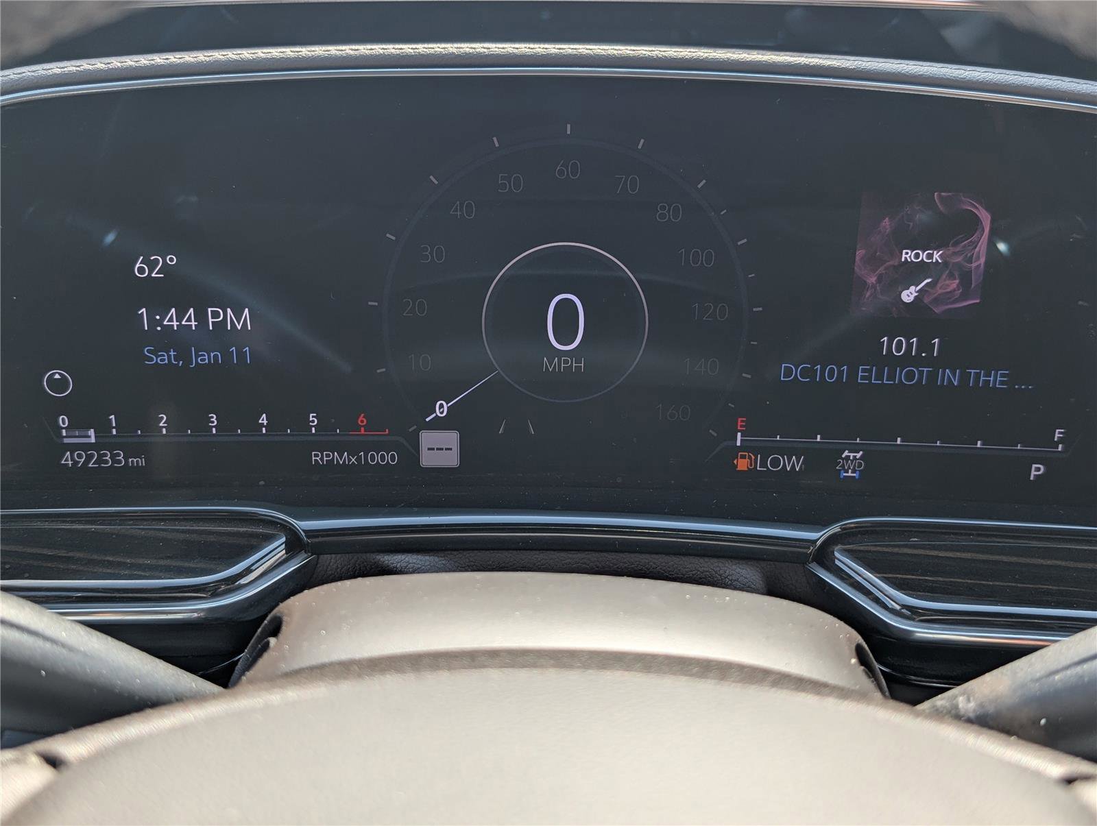 Used 2022 Cadillac Escalade Premium Luxury image 41