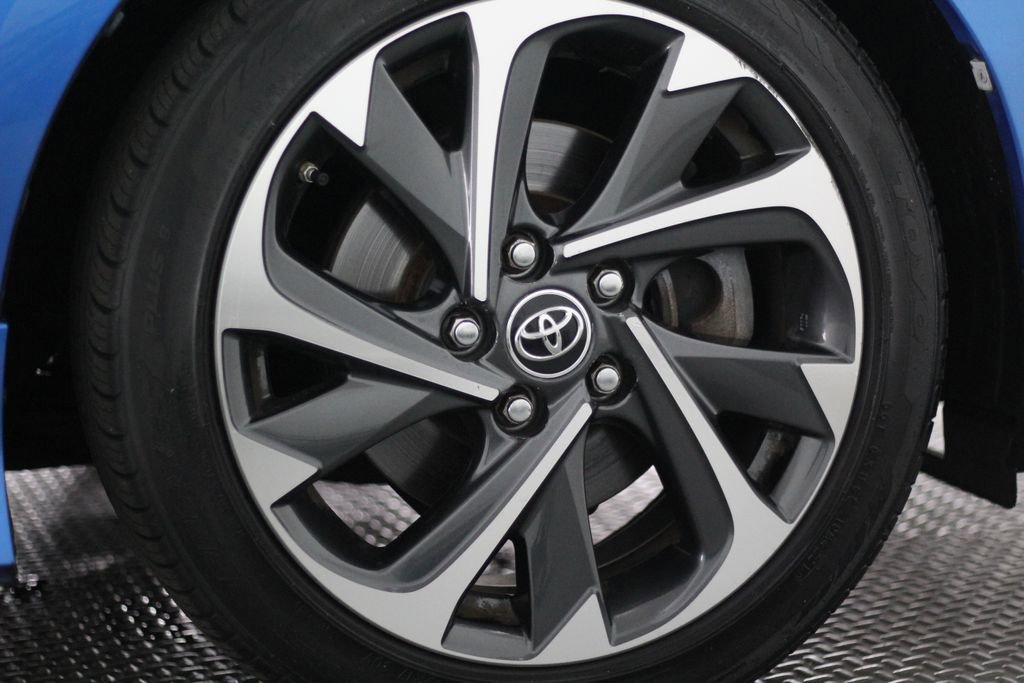 Used 2017 Toyota Corolla iM FWD image 61