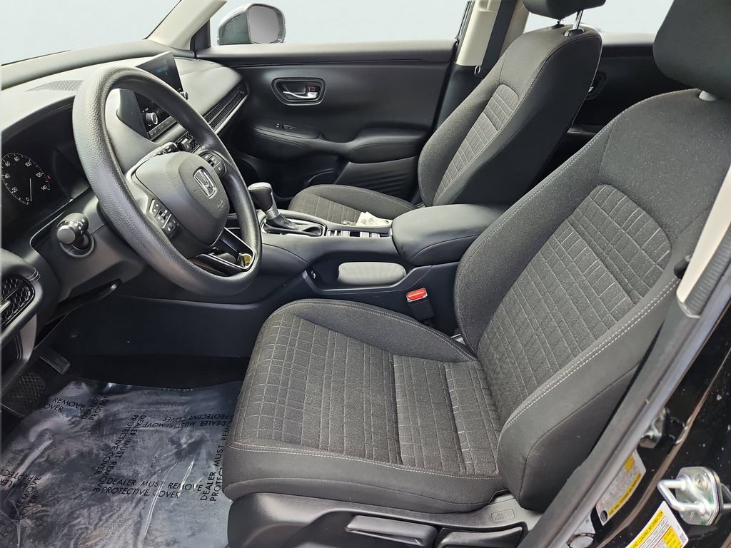 Certified 2023 Honda HR-V LX image 13
