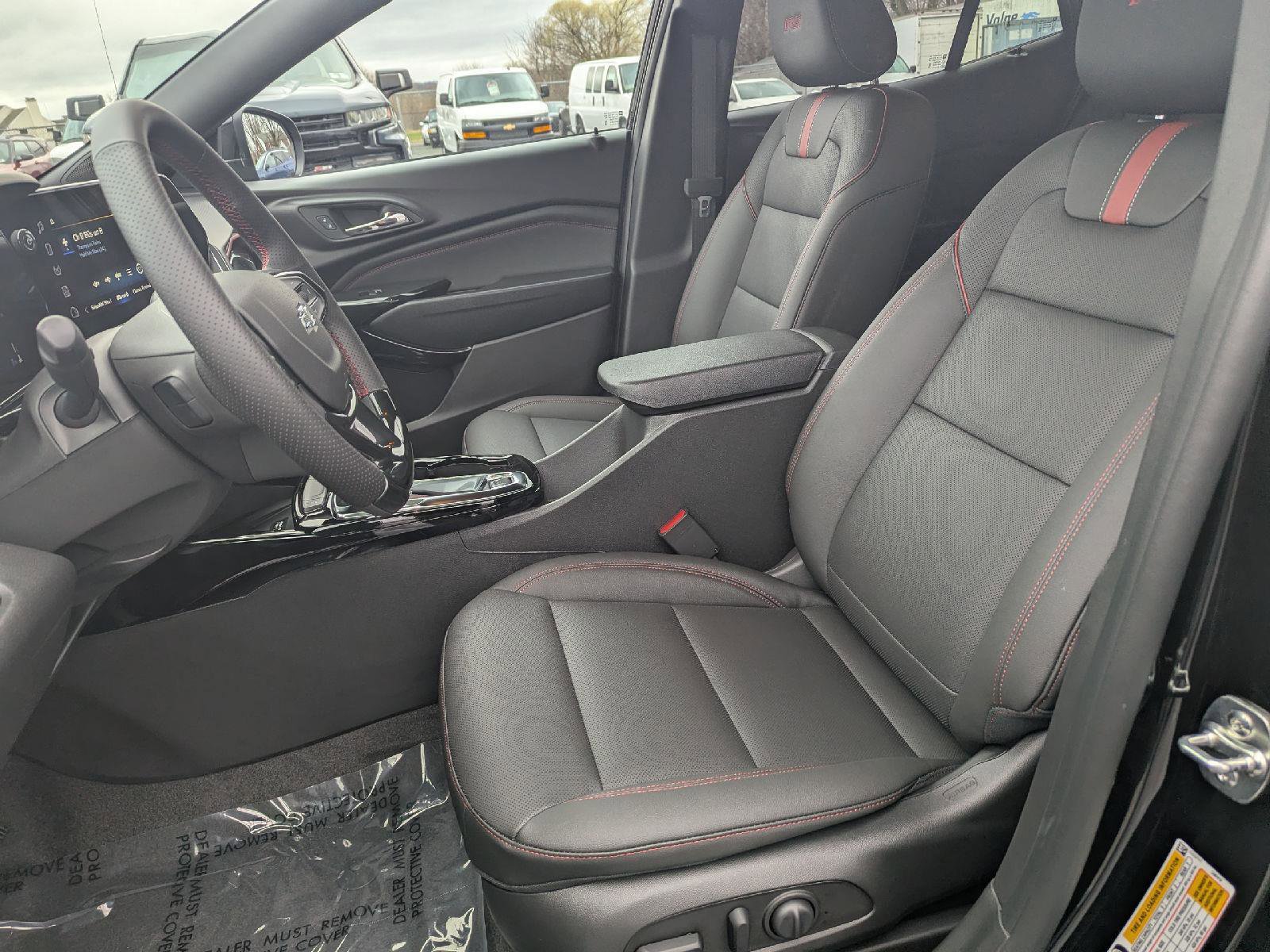 New 2026 Chevrolet Trax RS w/ Sunroof Package image 35