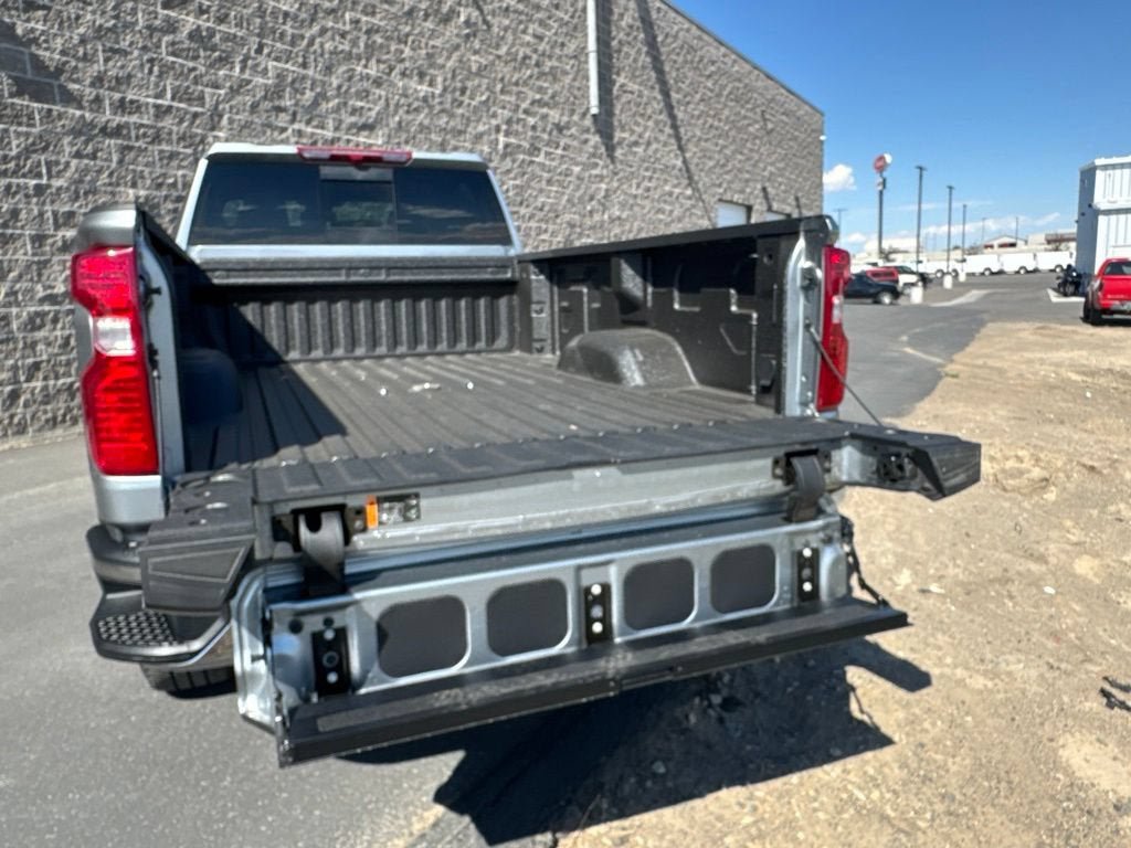 New 2026 Chevrolet Silverado 3500 LT w/ All Star Edition AWD/4WD image 16
