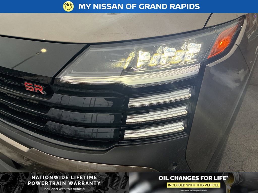 New 2026 Nissan Kicks SR w/ Cold Weather Package image 11