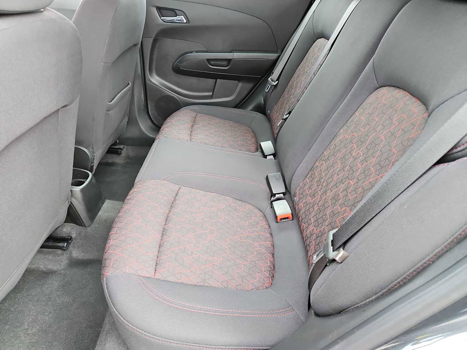 Used 2020 Chevrolet Sonic LT w/ Convenience Package image 20