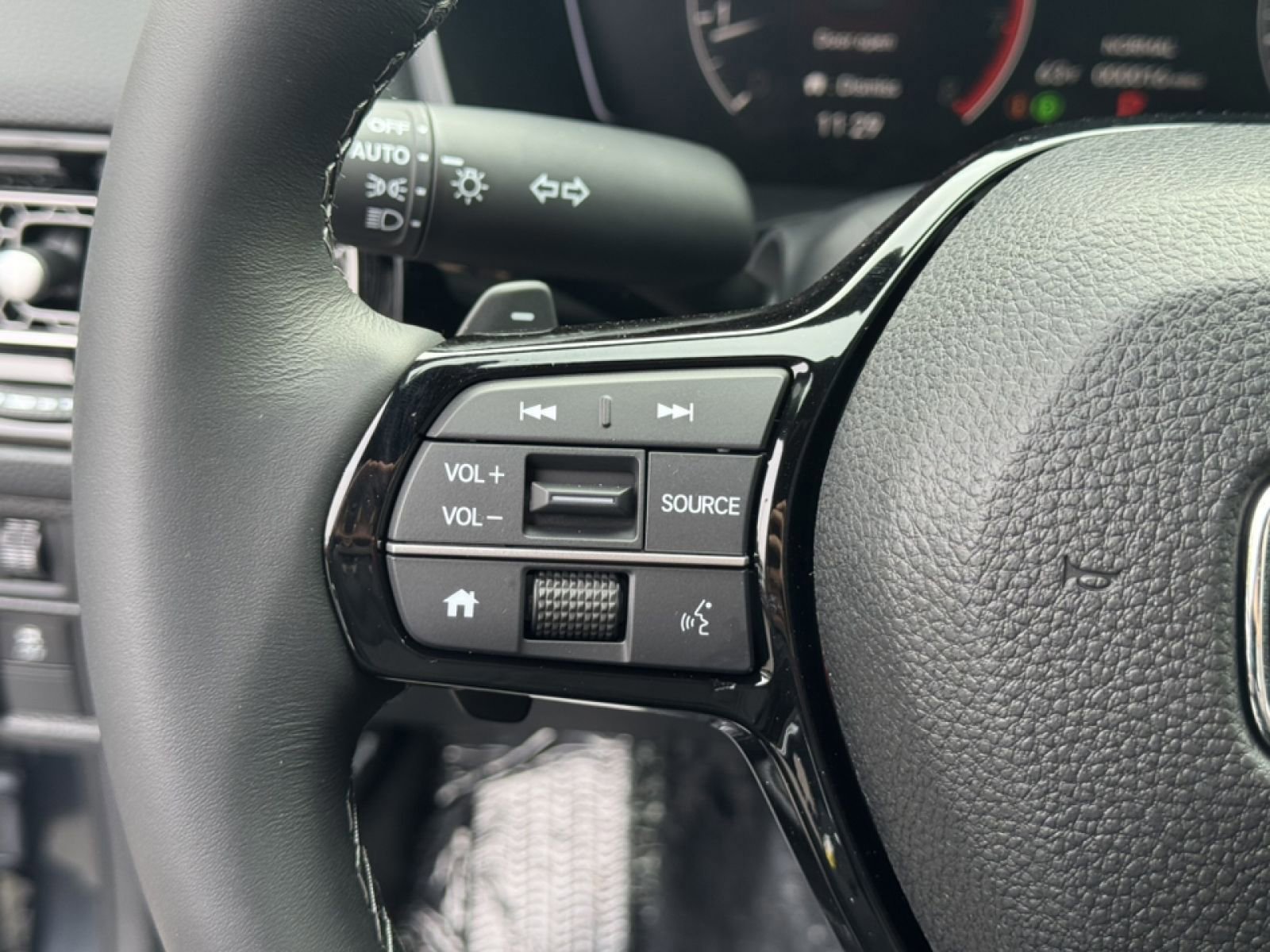 New 2025 Honda Civic Sport image 18