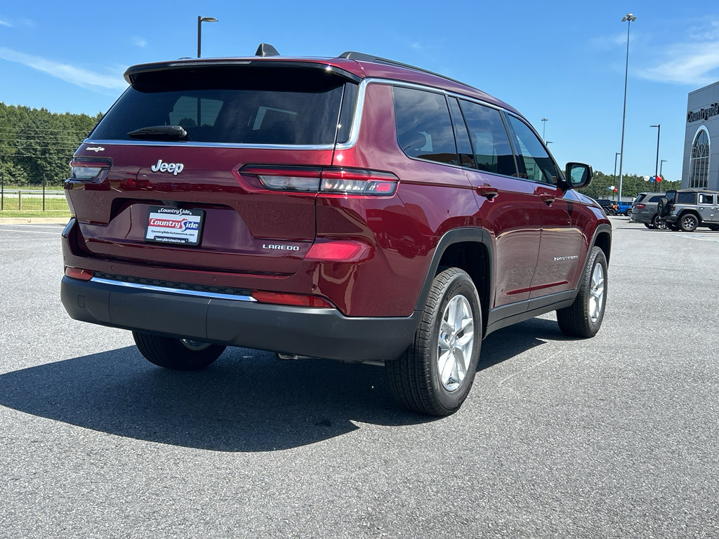 New 2025 Jeep Grand Cherokee L Laredo image 7