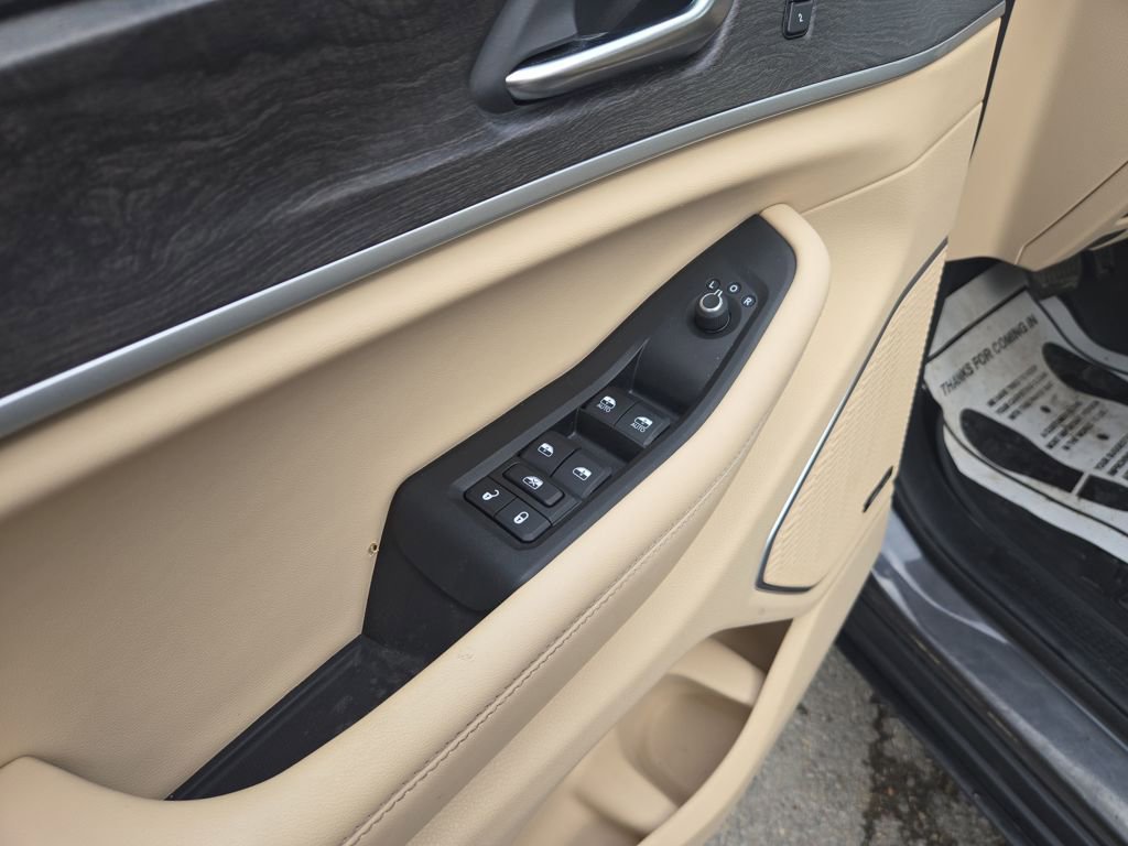 Used 2021 Jeep Grand Cherokee L Limited w/ Trailer Tow Group (B) image 13