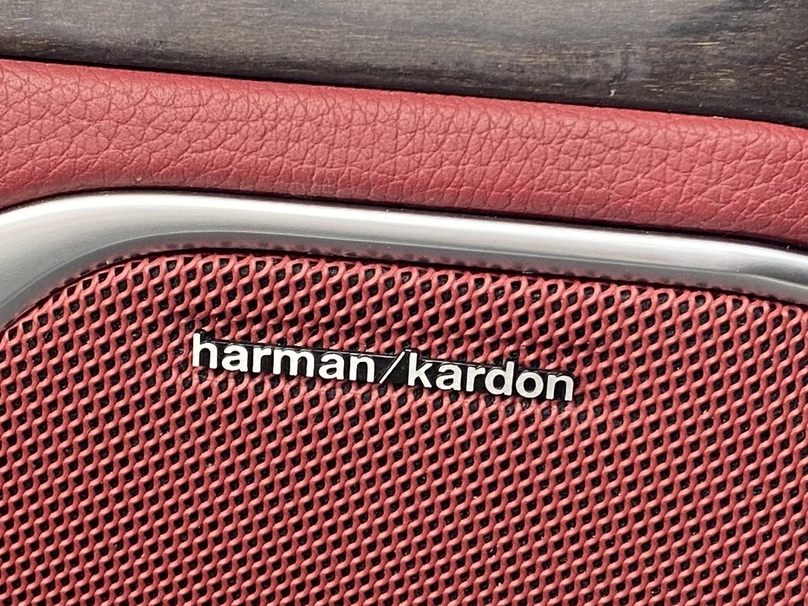 Used 2015 Mercedes-Benz SL 550 image 25