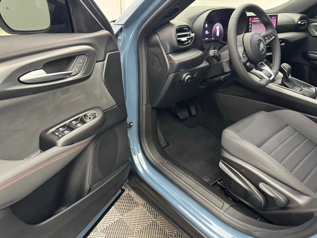 Used 2024 Dodge Hornet GT w/ GT Blacktop Package image 15