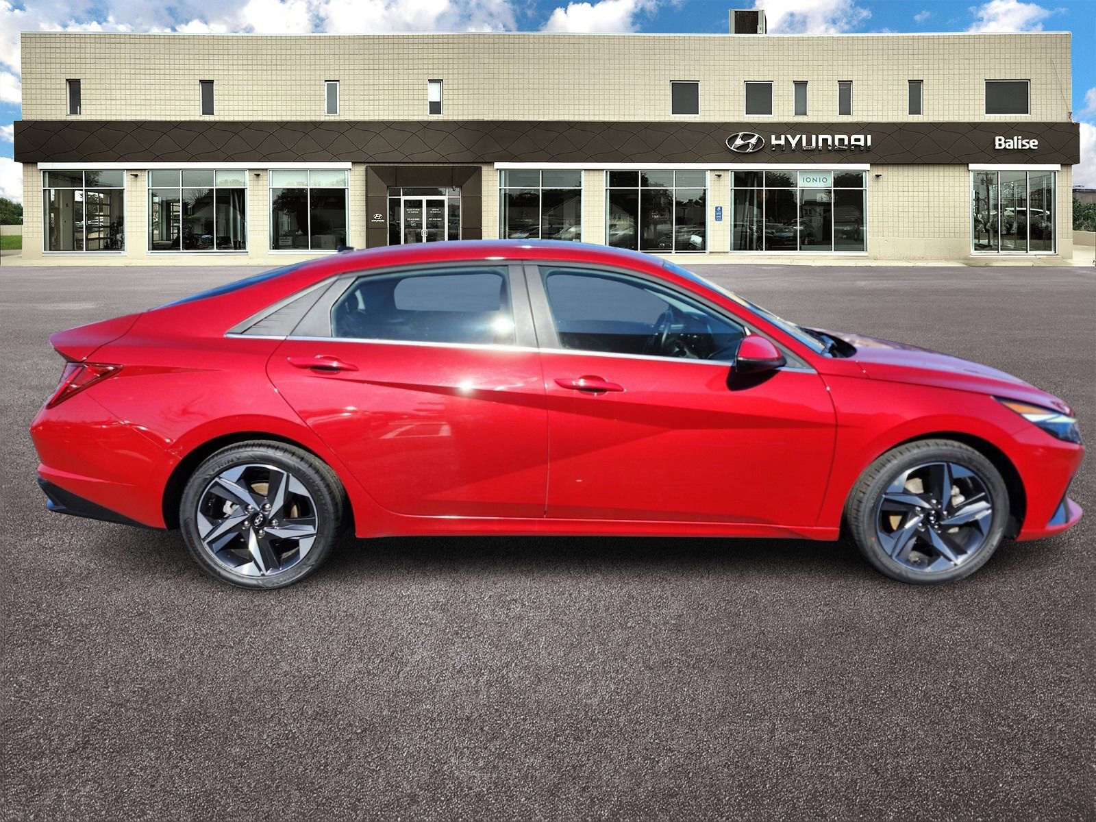 Certified 2023 Hyundai Elantra Limited w/ Cargo Package image 2