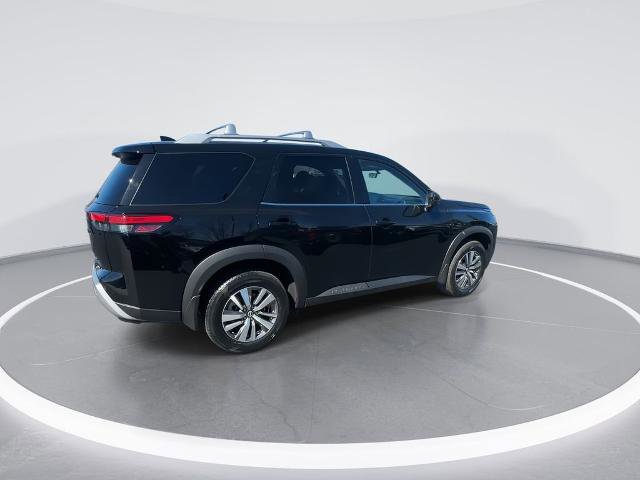Certified 2023 Nissan Pathfinder SL w/ Lighting Package (N92) AWD/4WD image 9
