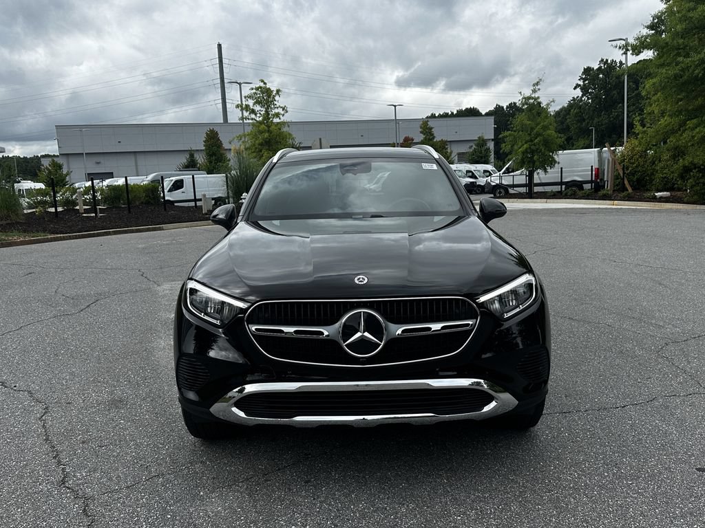 Certified 2026 Mercedes-Benz GLC 300 image 3