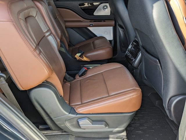 Used 2021 Lincoln Aviator Reserve w/ Equipment Group 202A image 33