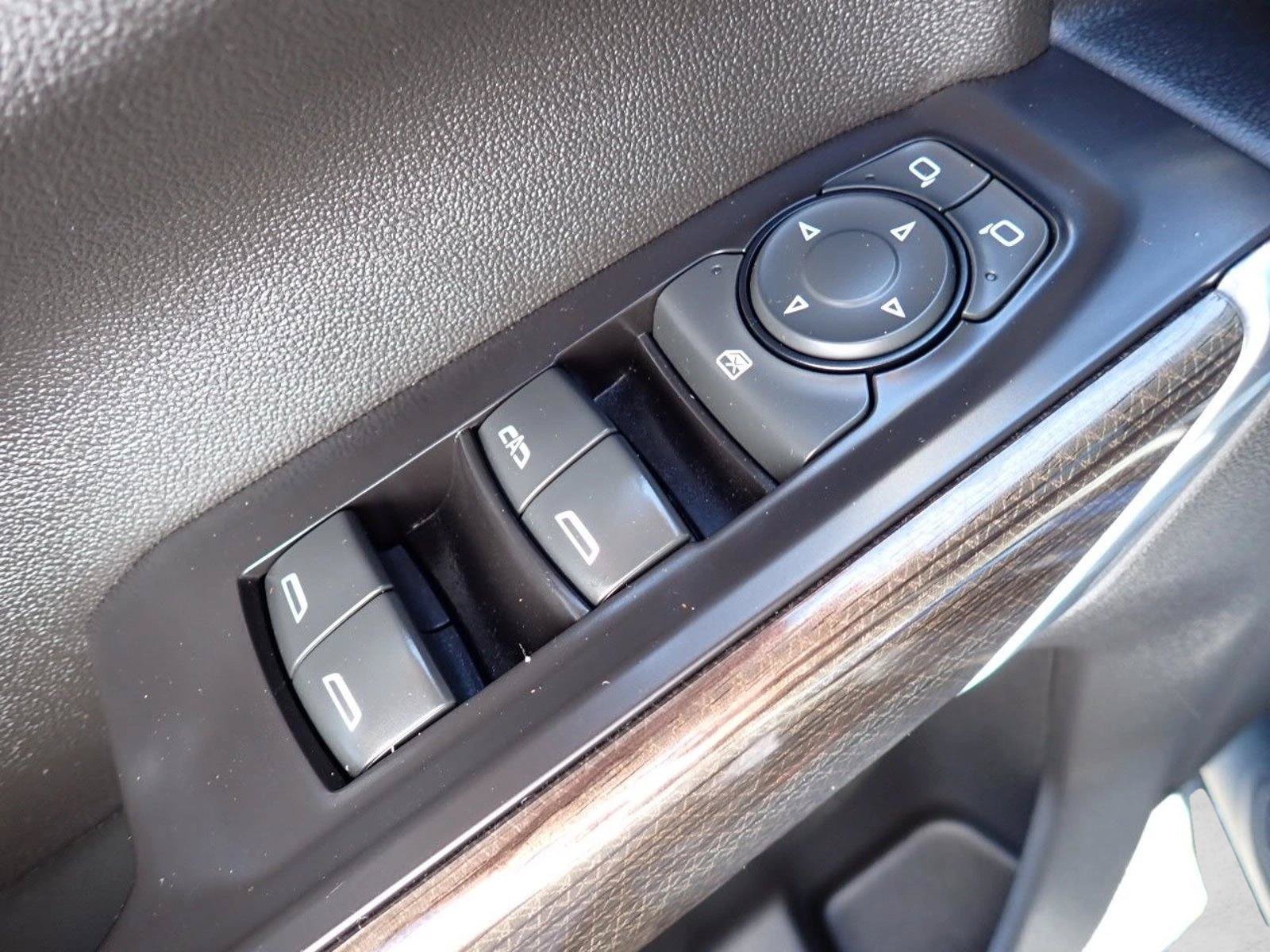 Used 2019 Chevrolet Silverado 1500 LT w/ Texas Edition AWD/4WD image 14