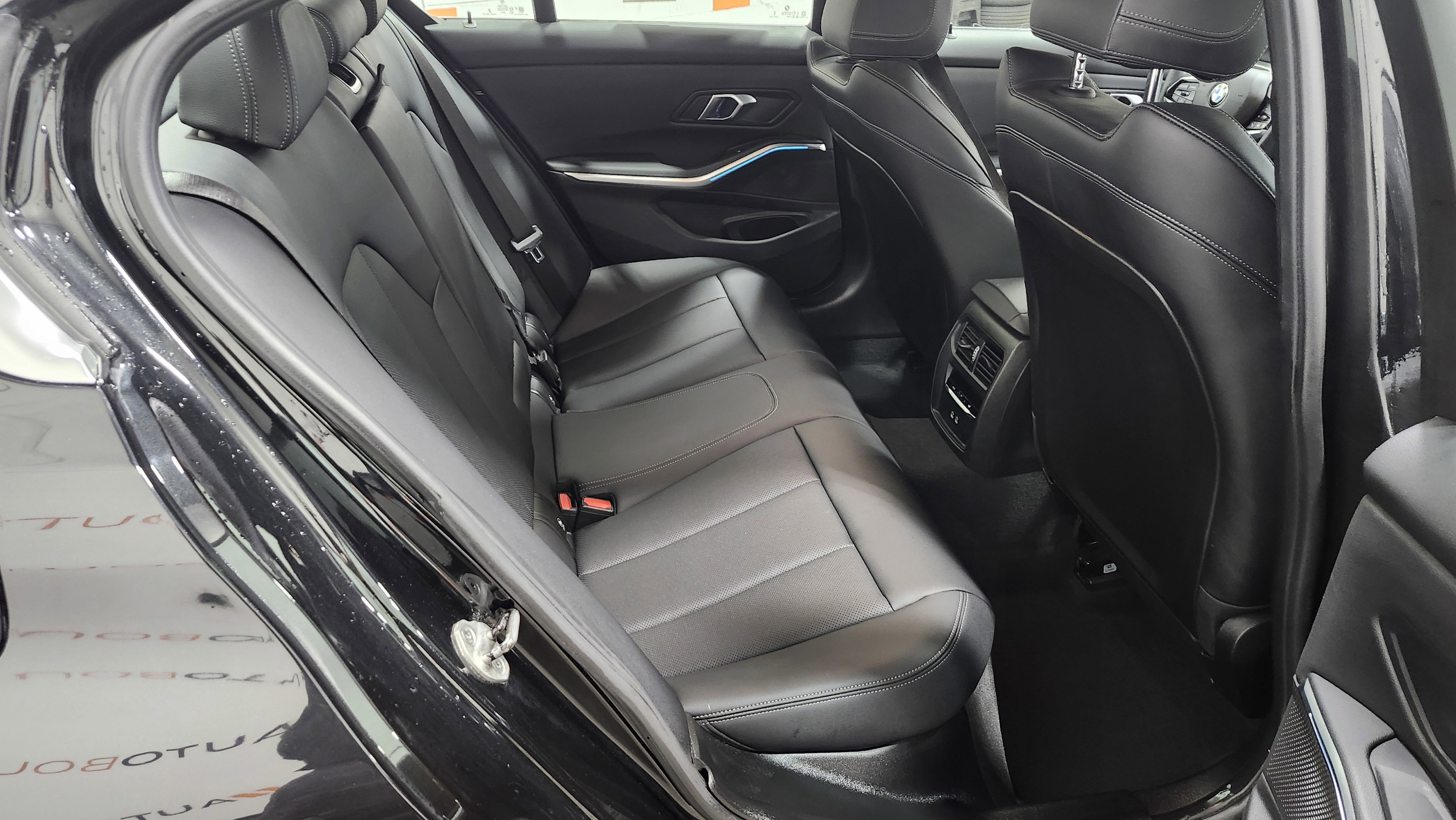 Used 2025 BMW 330i xDrive 330i xDrive w/ Convenience Package image 20