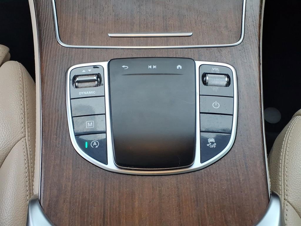 Used 2020 Mercedes-Benz GLC 300 GLC 300 image 16